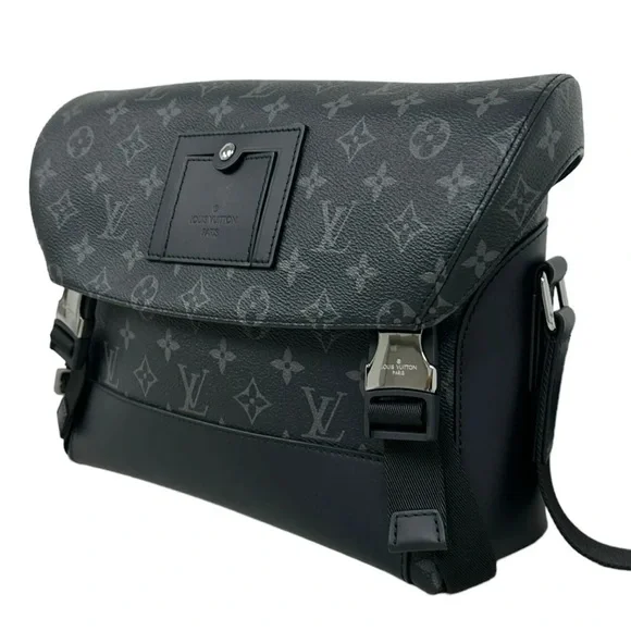 Louis Vuitton Men’s Messenger Voyage Pm Shoulder Bag Monogram Eclipse Black Gray - Picture 5 of 9